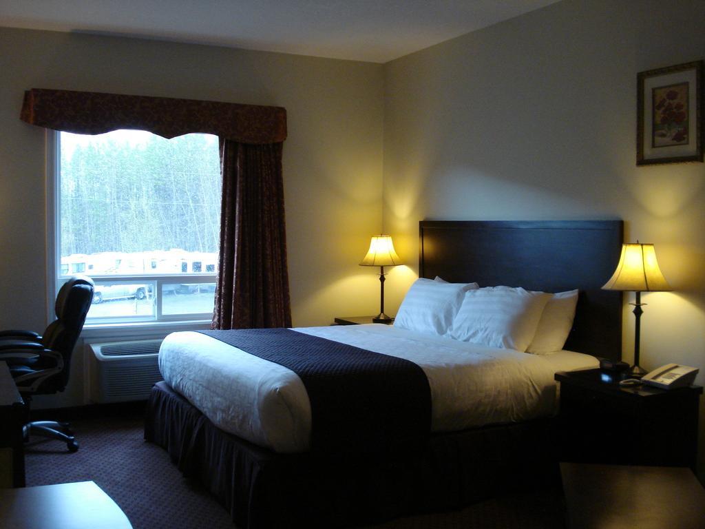 Days Inn By Wyndham Chetwynd Eksteriør bilde
